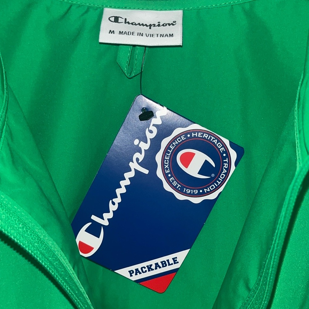 Champion Packable Jacket - Picture 6 of 9